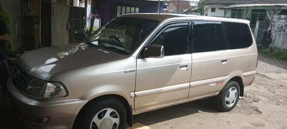 Toyota kijang lgx cc2.0