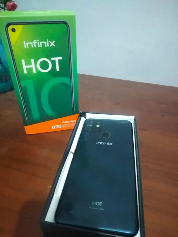 Dijual Handphone infinix hot 10
