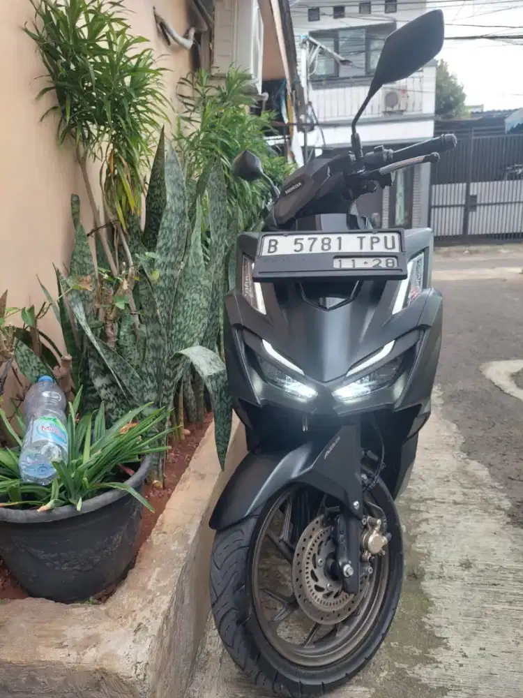 Vario 160 ABS Tangan Pertama