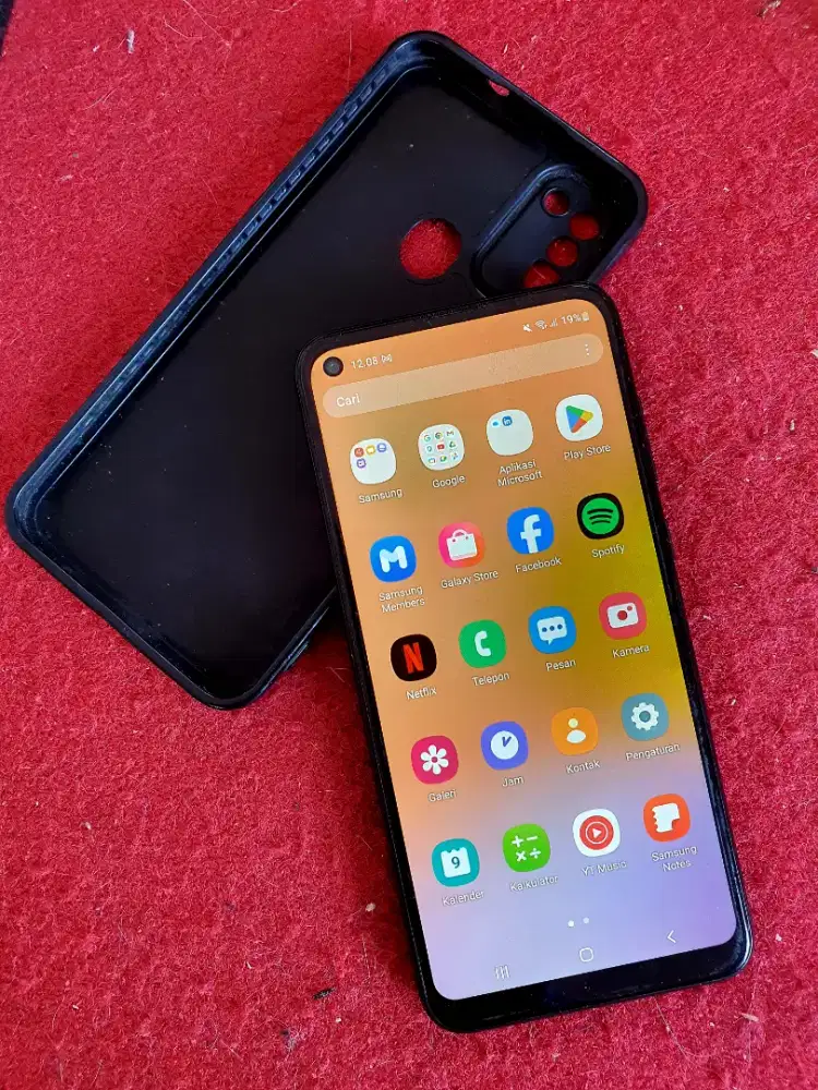 Samsung A11 3/32gb