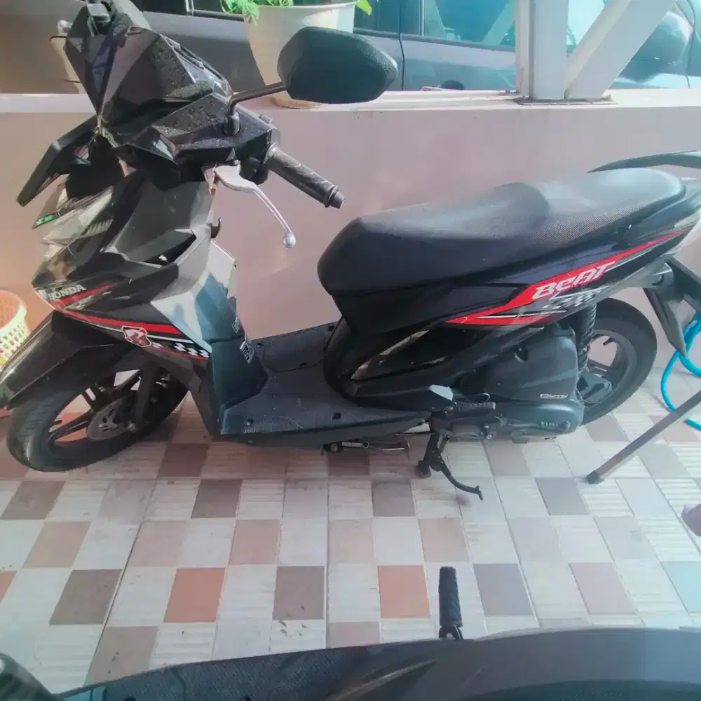 Honda Beat Hitam 2018