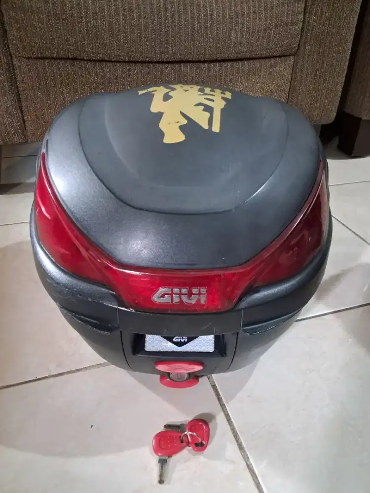 Givi B 27 - Black