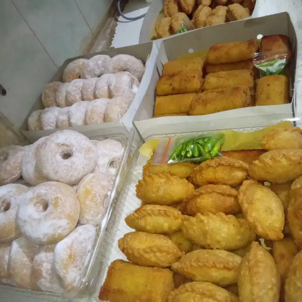 Dibutuhkan pegawai untuk jaga pesanan di Cloud Kitchen
