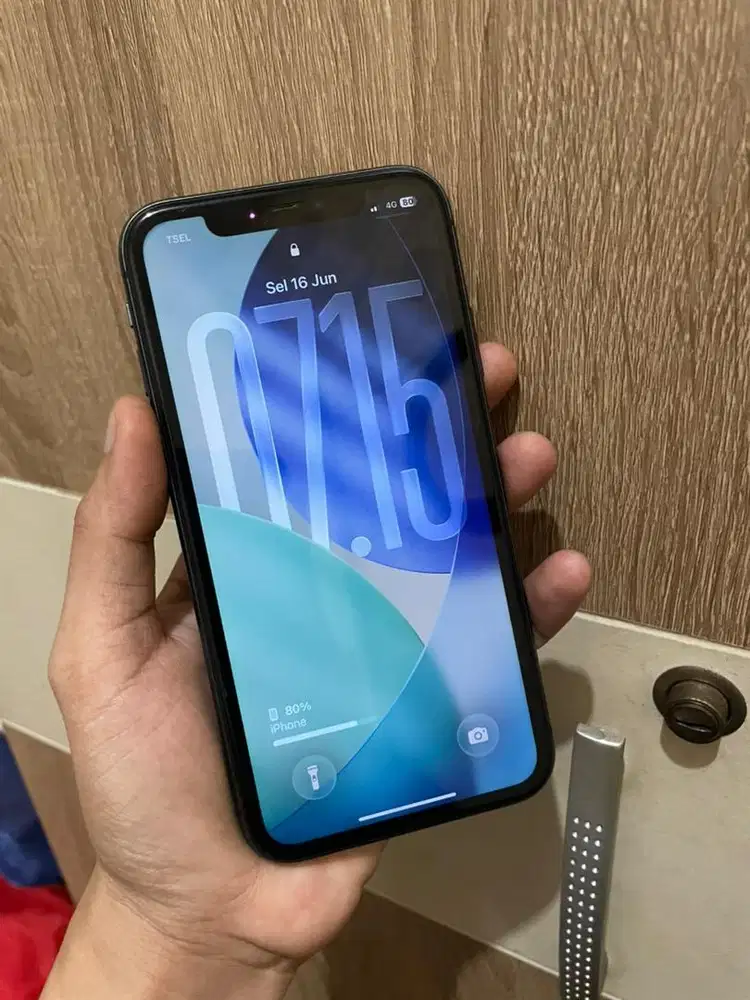 Iphone 11 basic 128gb no minus fullset
