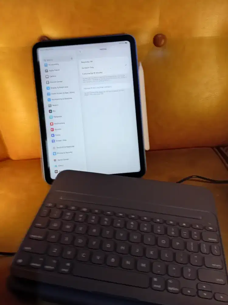 IPAD A16 RESMI + Pen + Keyboard baru 3 Bulan