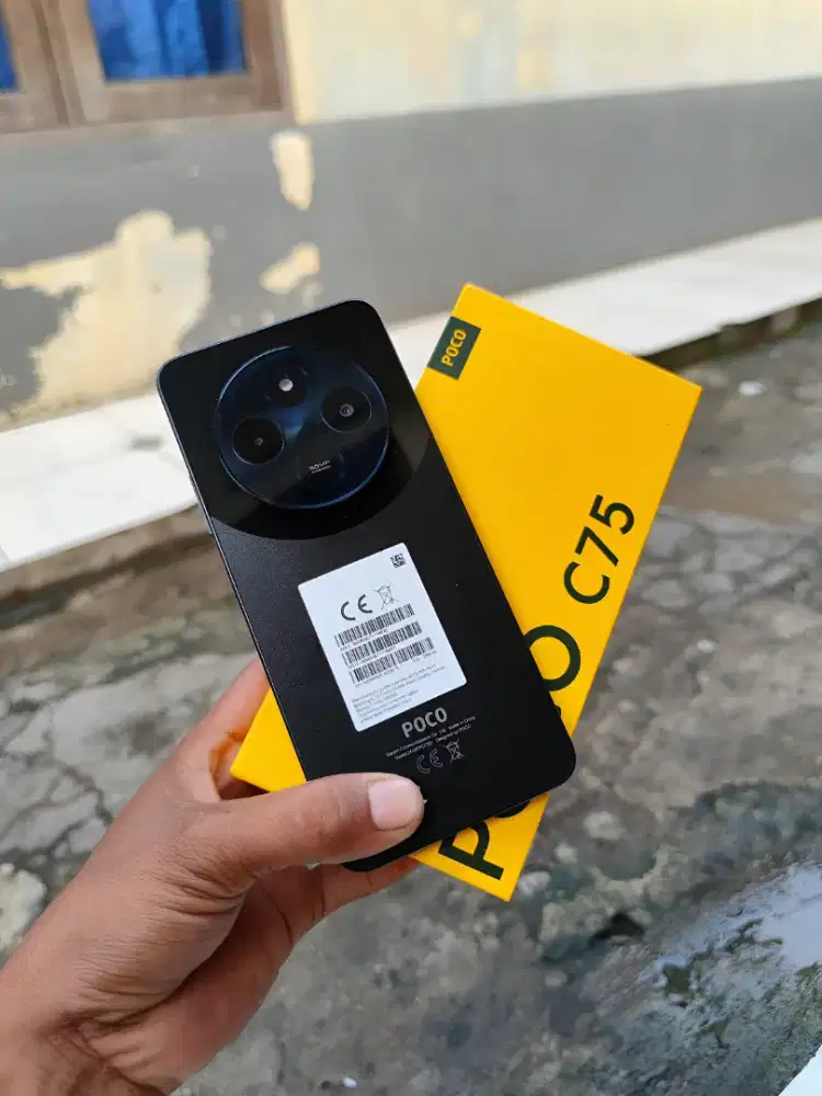 Poco c75 mulus fulset Ram 8/256gb siap pakai