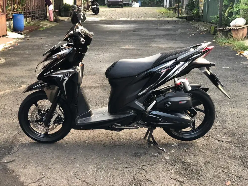 dijual vario kzr 2013 ganteng