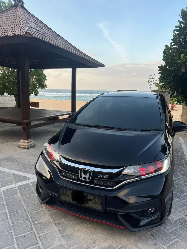 FS : Honda New Jazz 1.5 RS GK5 Manual Facelift 2018 Hitam
