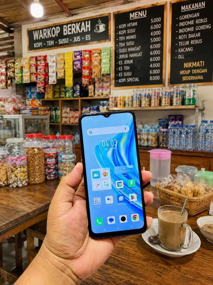 Infinix Hot 30i 8/128 Unit Casan