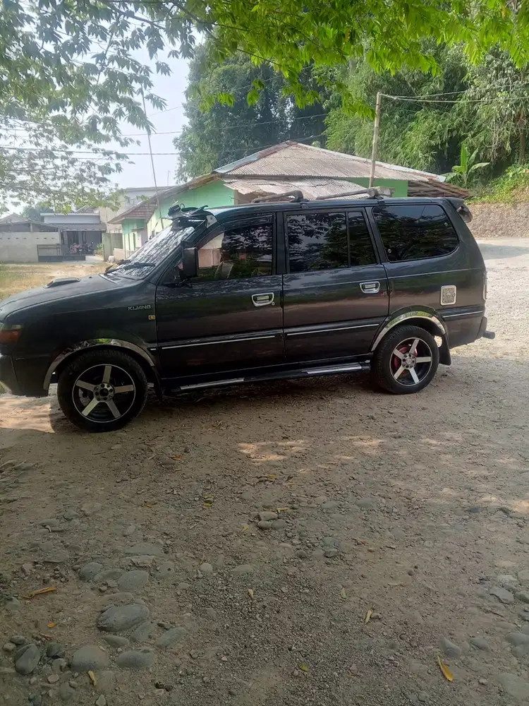 Toyota Kijang 1998 Bensin