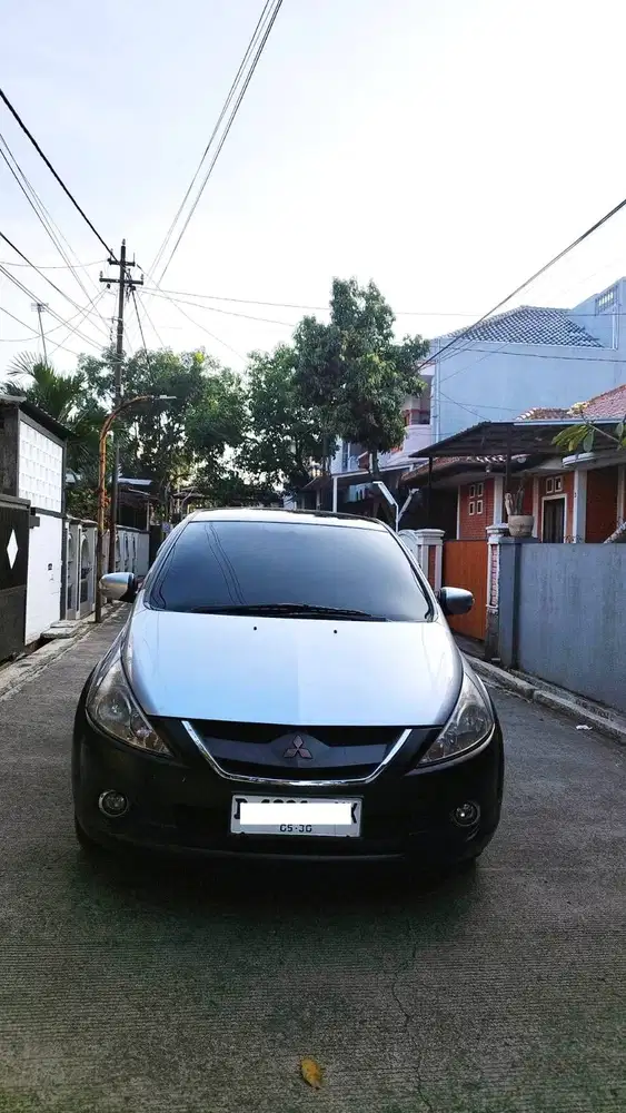 Mitsubishi Grandis 2008, elegant, siap pakai, atas nama sendiri