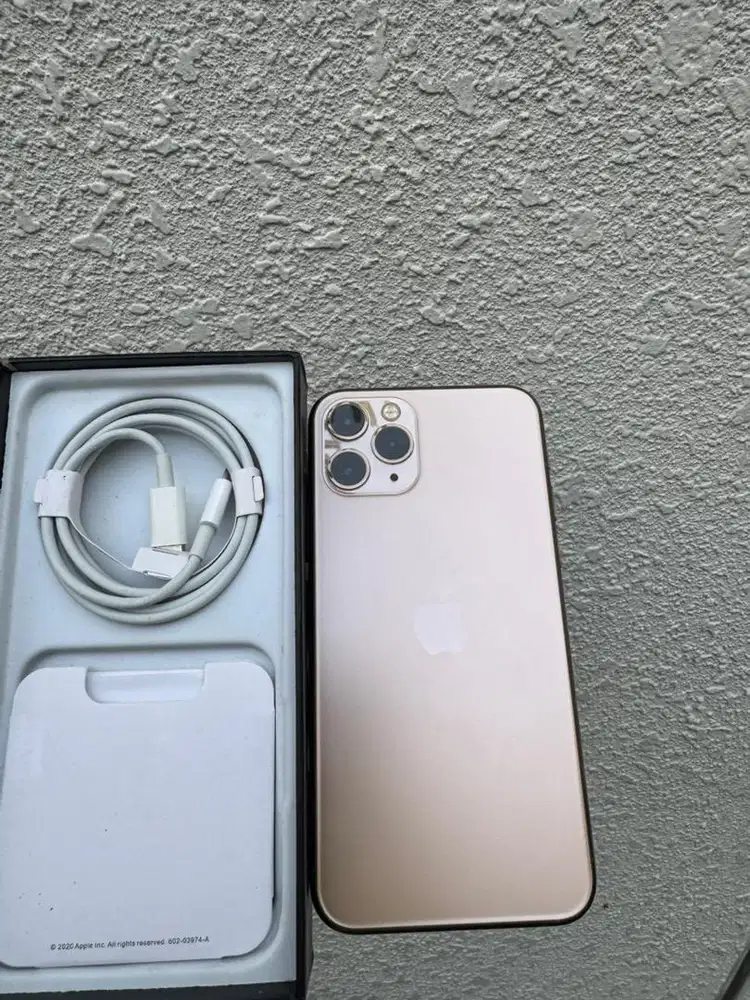 Iphone 11 pro 256gb menarik gold