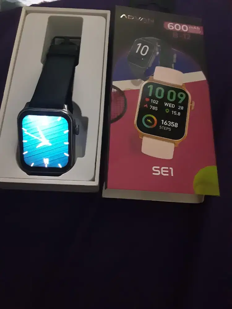 Dijual jam tangan like new advan