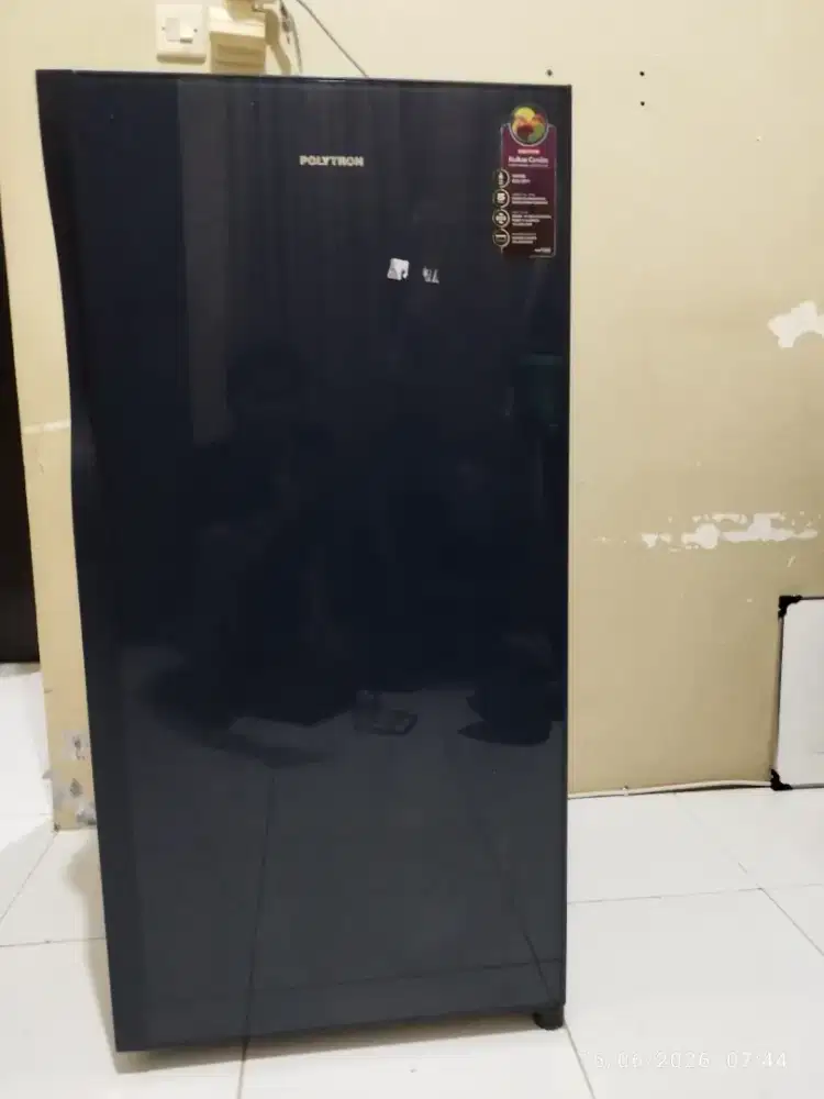 Kulkas Bekas Merk Polytron, 1 pintu, kondisi normal