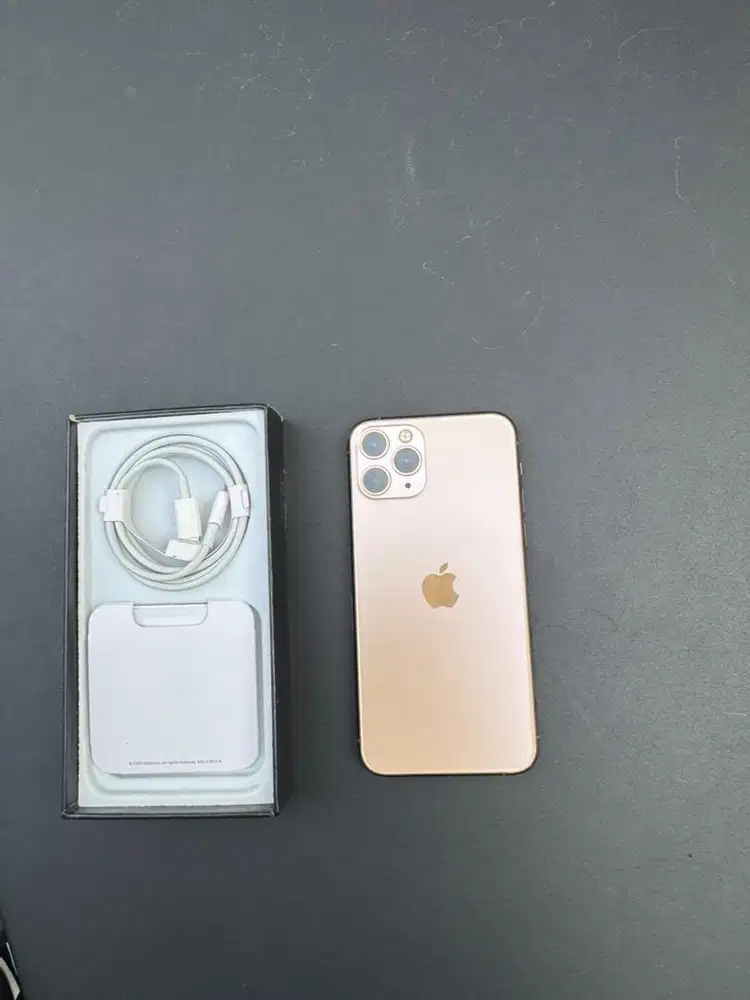 Iphone 11 pro 256gb bagian gold baru