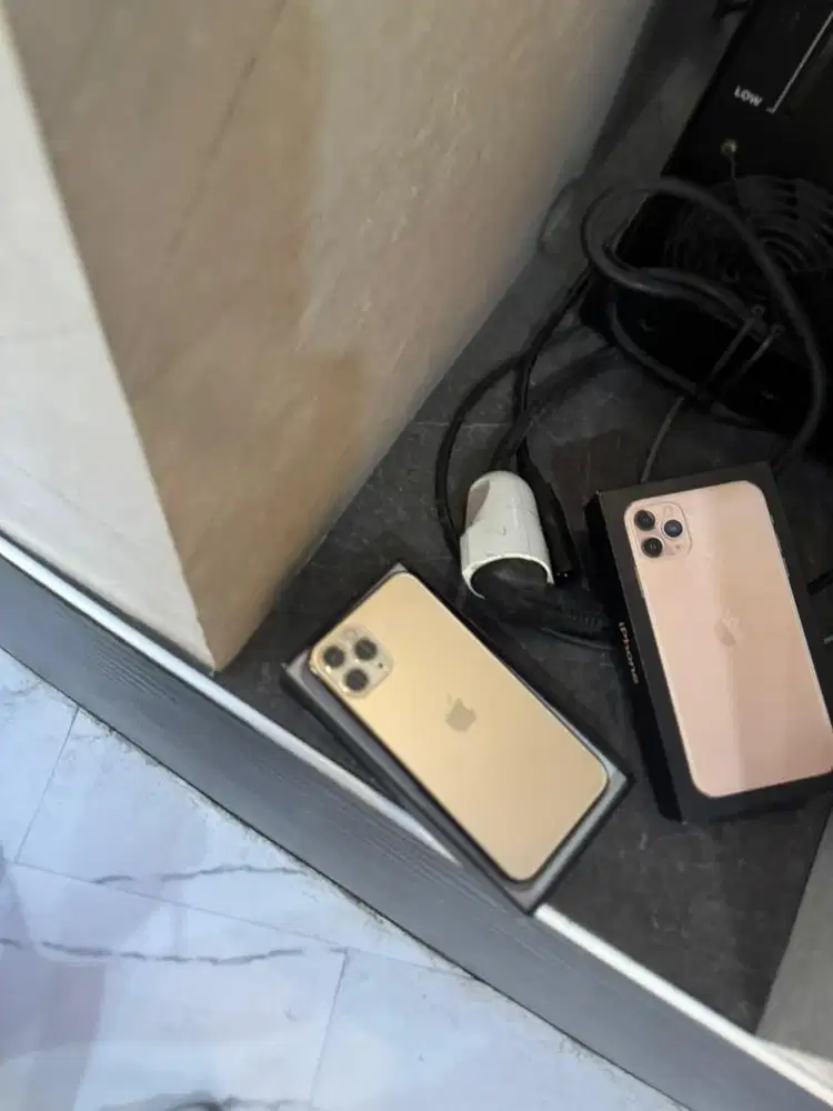 Iphone 11 pro 256gb mendalam baru