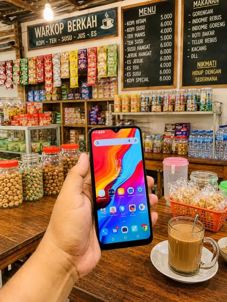 Infinix Hot 8 4/64 Hp Casan