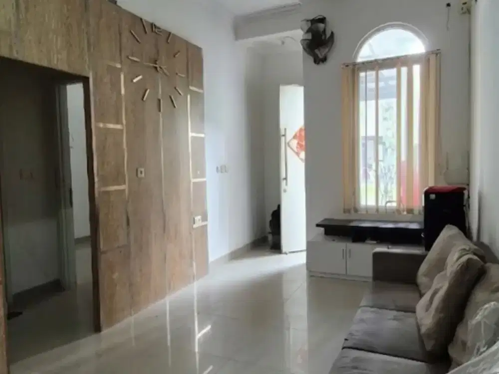 Jual Cepat Rumah Sudah SHM di Cluster La Seine JGC, Semi Furnish & Siap Huni