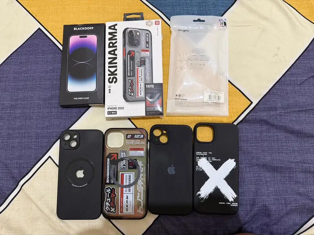 Softcase Skinarma Iphone 14 Plus
