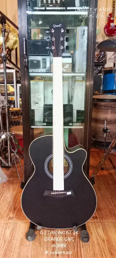 GITAR AKUSTIK GRANDE GWC40MBK