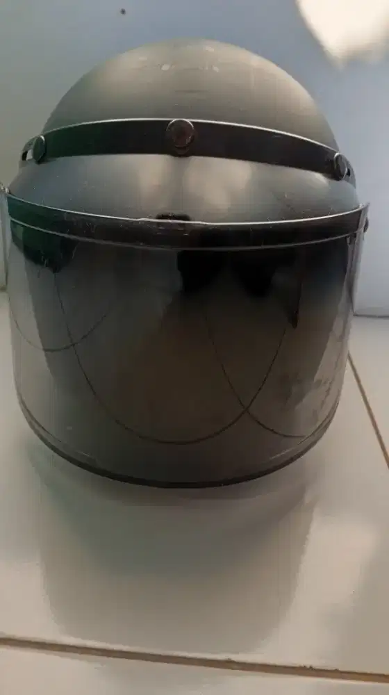 Helm Bogo Second