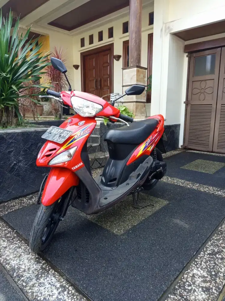 Jual santai Mio sporty 5TL no step th04 mulus ori
