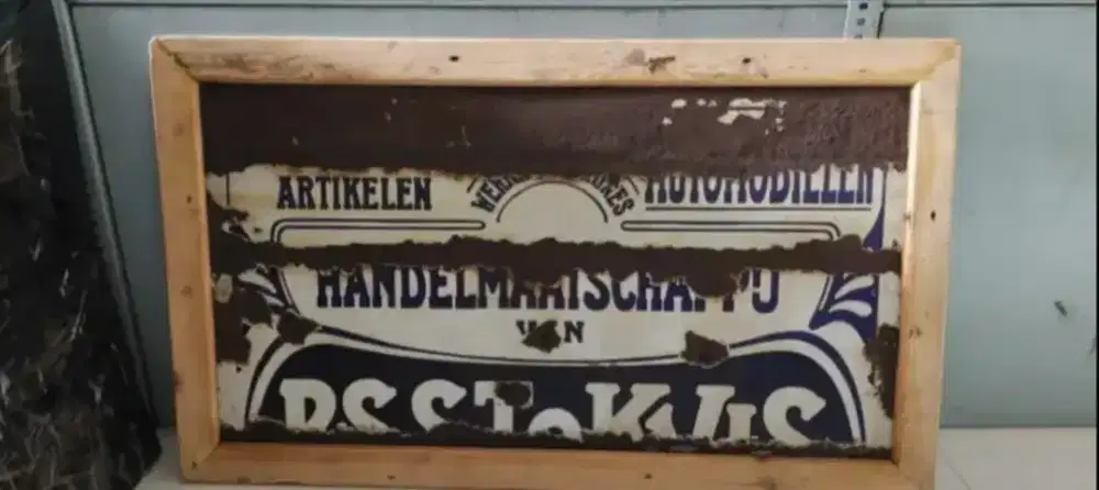 ENAMEL PLAT BESI ARTIKELEN