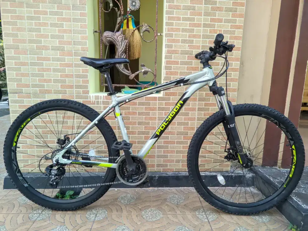 sepeda MTB Polygon monarch 5 frame Alloy