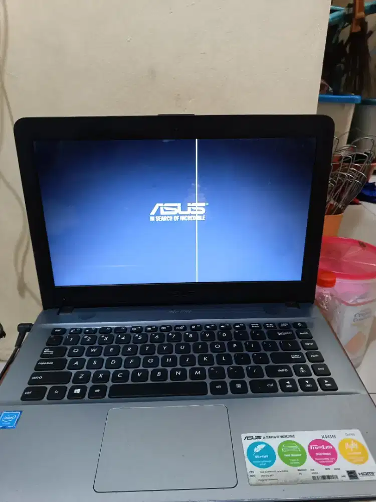 Laptop Asus x441n