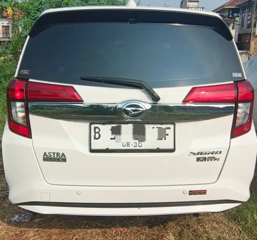 Jual mobil Daihatsu sigra type 1,2 r matic
