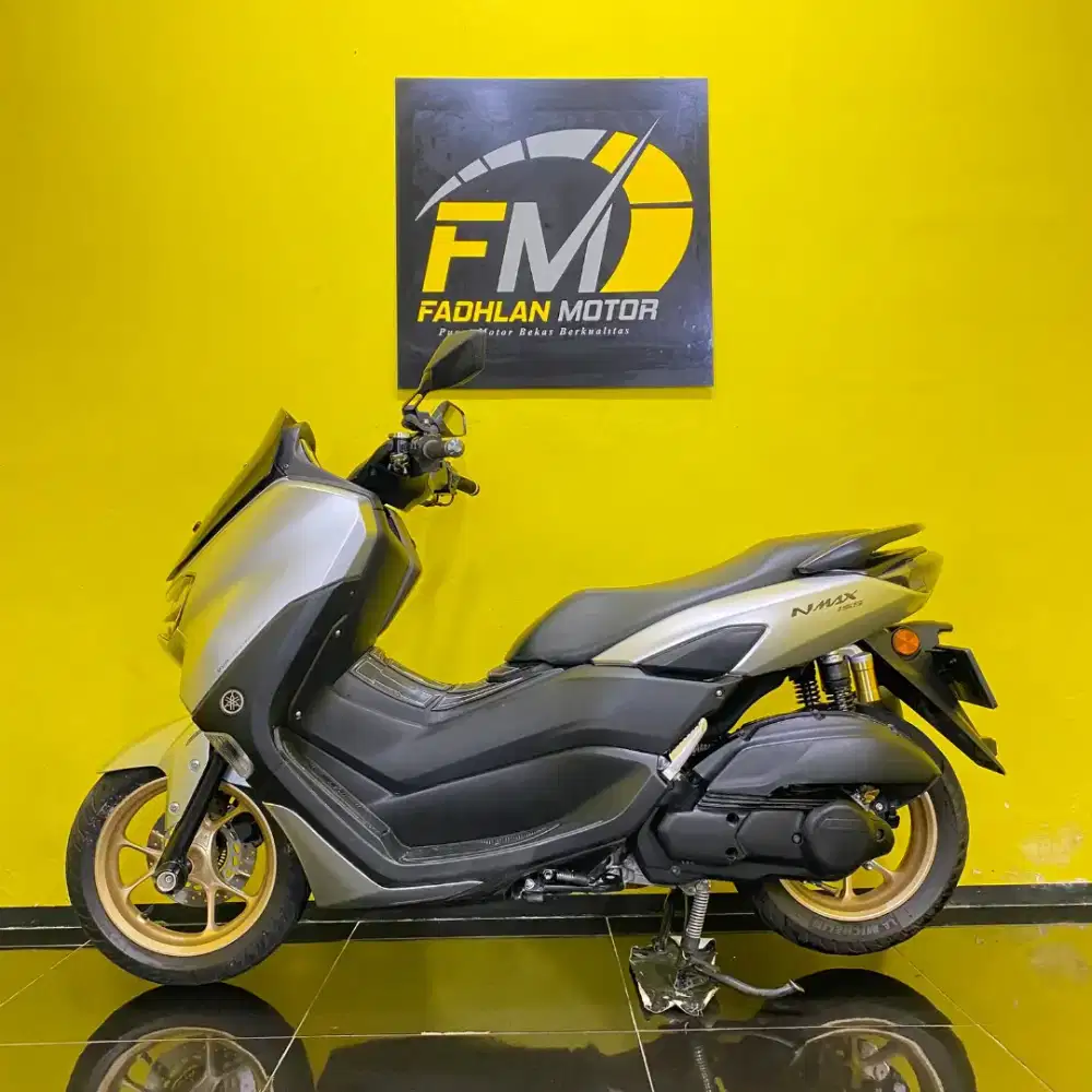 Yamaha Nmax ABS Tahun 2023 Pemakaian 2024 km low full orisinil