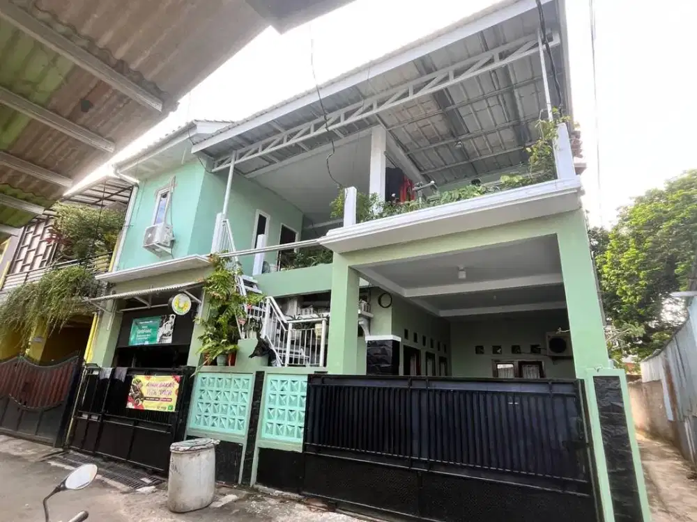 Jual Rumah Pondok Kelapa Billiy moon bisa untuk kost-kost an cocok untuk Invest bangunan kokoh jakarta timur bebas banjir