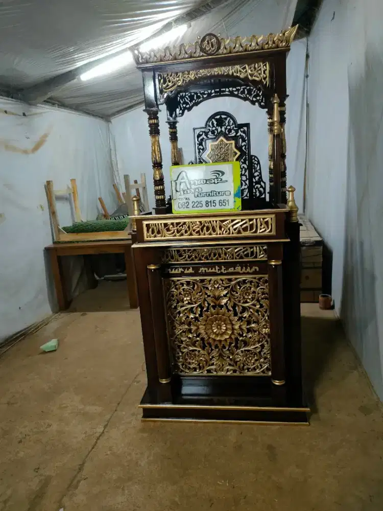 Mimbar masjid kuba full kayu jati