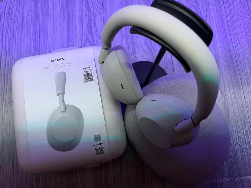 Sony WH-1000XM6 Platinum Silver Garansi Resmi Indonesia Like New