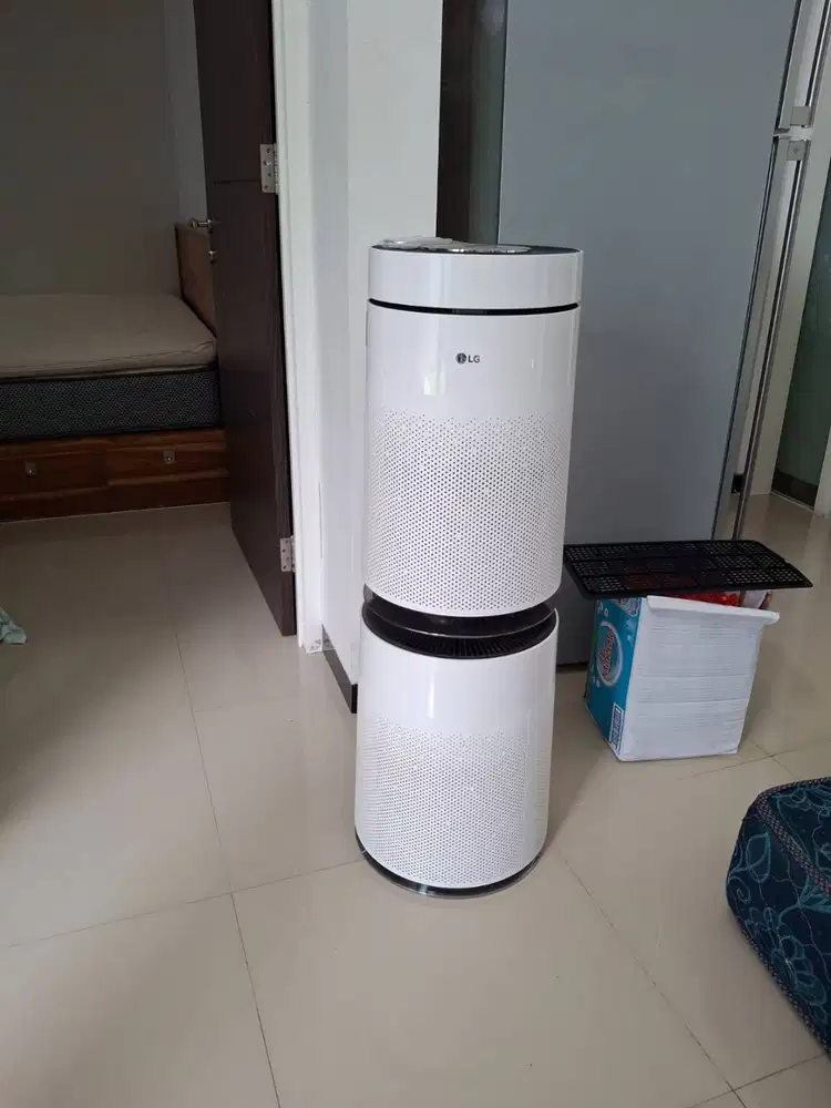 Air Purifier LG AS10GDWH0 6 bulan pemakaian