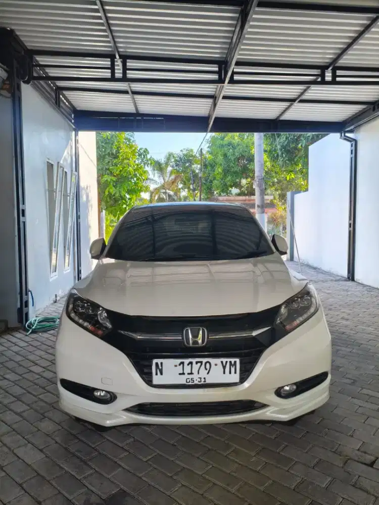 Honda HR-V Prestige 1.8
Tahun 2016
