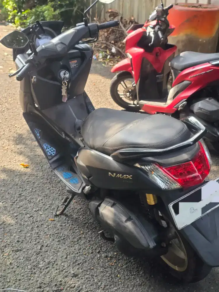 DIJUAL YAMAHA N-MAX 2018 HITAM – SIAP PAKAI!