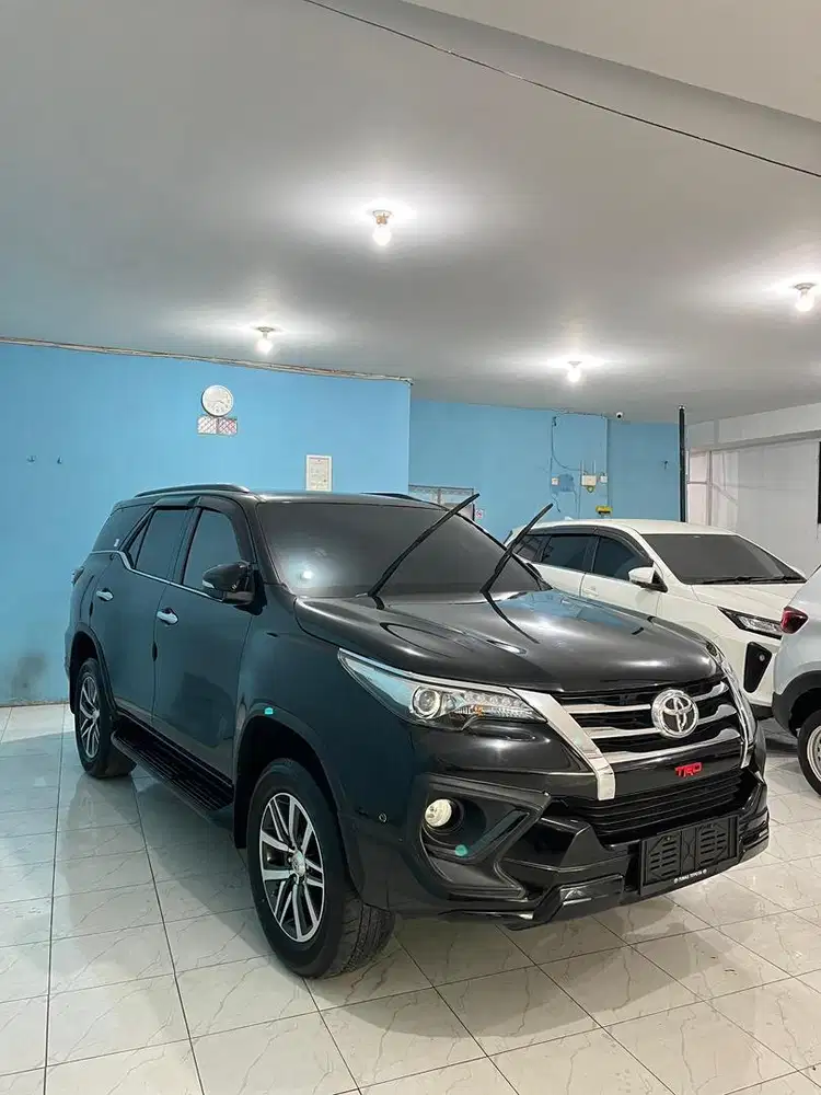 Toyota Fortuner VRZ TRD Matic 2019