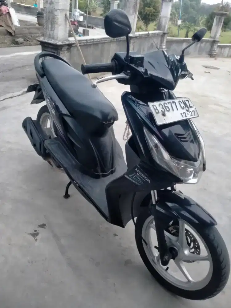 Beat 2012 mulus ex wanita masih standard