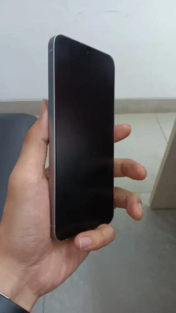Samsung S25 FE - 8/256 GB
