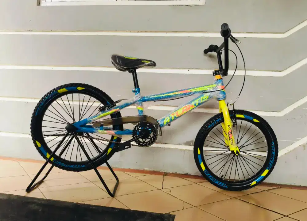 Sepeda BMX merek Atlantis uk'20 hrg 650rb net kondisi baru