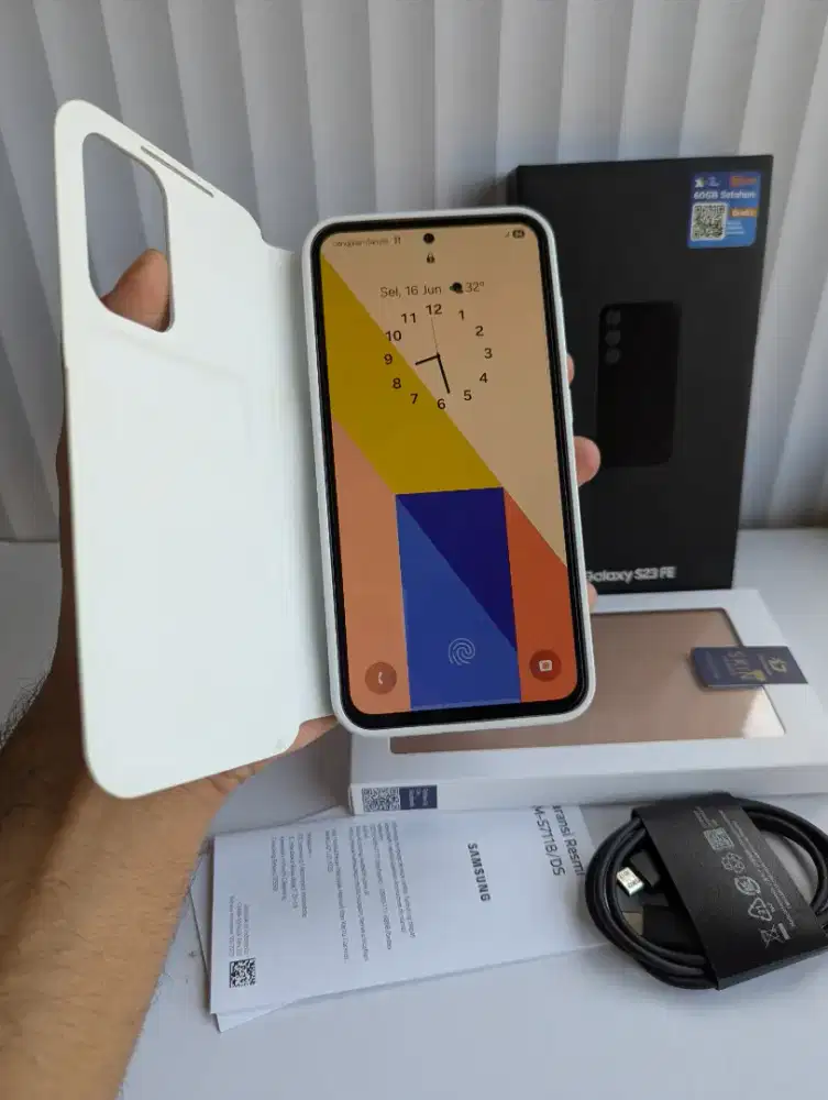Samsung S23 FE 8/256 super mulus like new