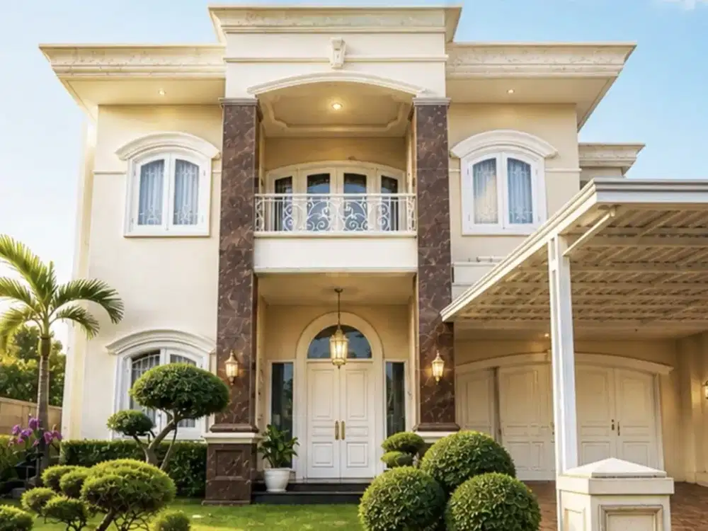 DIJUAL RUMAH AMERIKA KLASIK FURNISH HADAP TENGGARA HARGA MURAH DI TAMAN MEDITERANIA PIK
