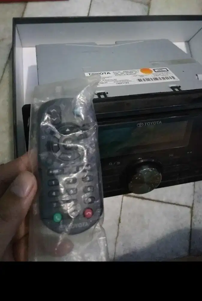 Audio Calya 2017 unit ORI bawaan Mobil Lengkap dengan remote