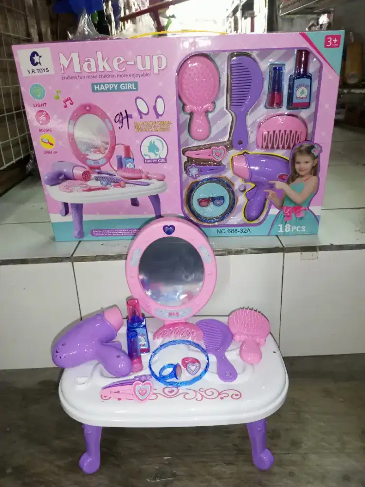 Mainan Anak Meja Rias makeup set