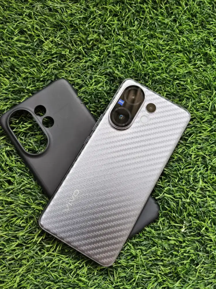 Vivo V60 5G Zeiss Camera 8/256