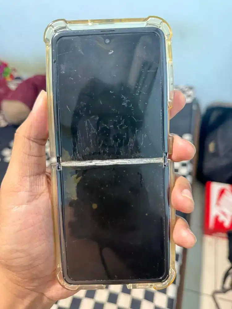 SAMSUNG Z FLIP 1
