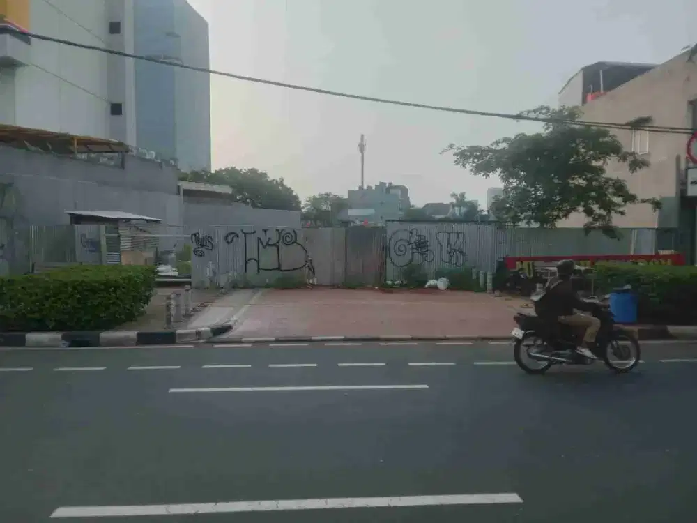 Disewakan Tanah 2800 meter di Kembangan Lokasi Strategis Jalan Raya Jakarta Barat