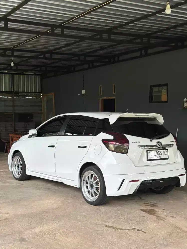 Toyota Yaris 2015 trd s MT