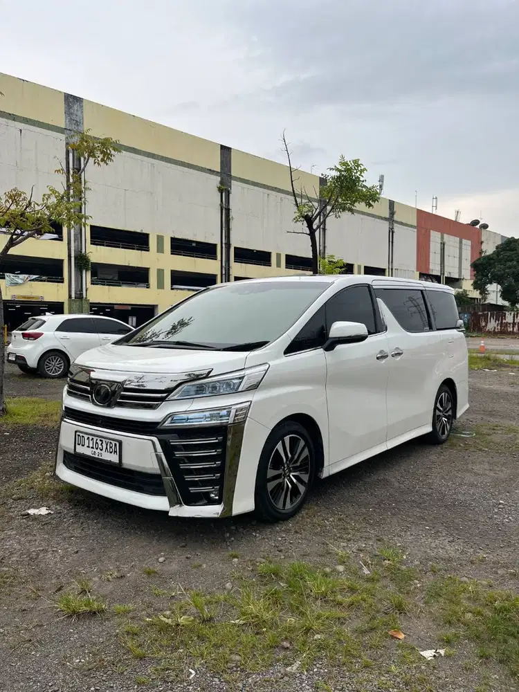 Alphard G Vellfire ZG CBU Tipe Tertinggi 2.5 AT 2017 Voxy